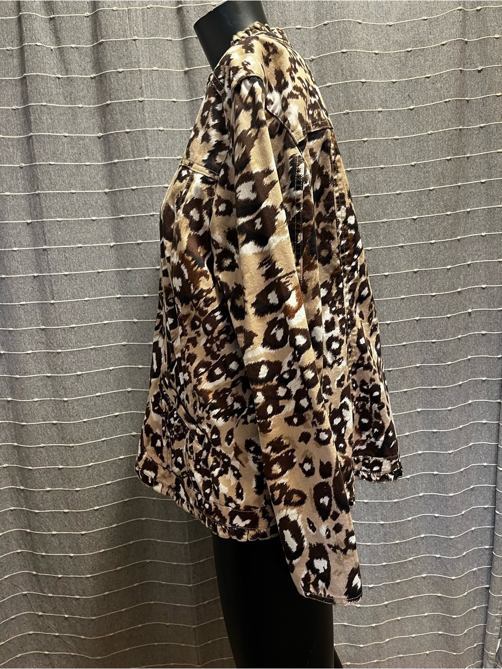 Additions By Chico’s Leopard Jacket - Picture 2 of 8